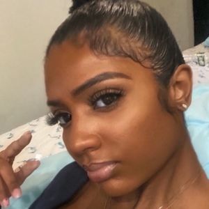 Meet your Posher, Jerrica